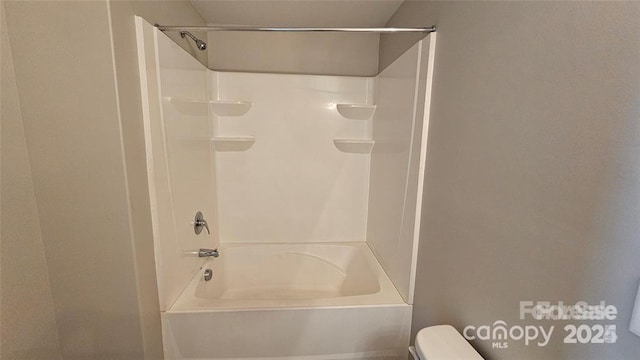 5823 Natick Dr, Charlotte, NC 28214 - full bath featuring toilet and  shower combination
