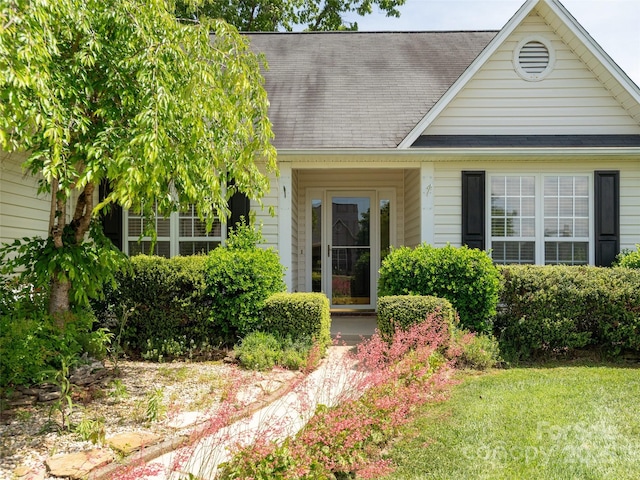 14 Stonehollow Rd, Fletcher, NC 28732 - view of front of house with a shingled roof