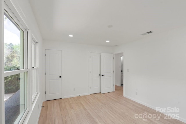 5910 Grosner Pl, Charlotte, NC 28211 - unfurnished room featuring light wood-style flooring, recessed lighting, and baseboards