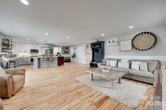 3091 Old Meeting House Rd, Sharon, SC 29742 - living area featuring light wood-type flooring and recessed lighting
