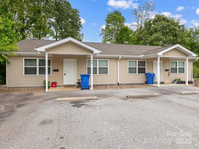 308 N Whitted St, Hendersonville, NC 28739 - photo 1