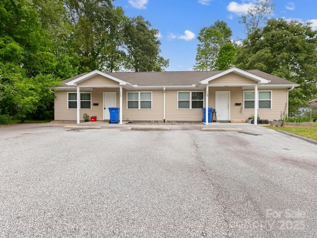 308 N Whitted St, Hendersonville, NC 28739 - photo 2