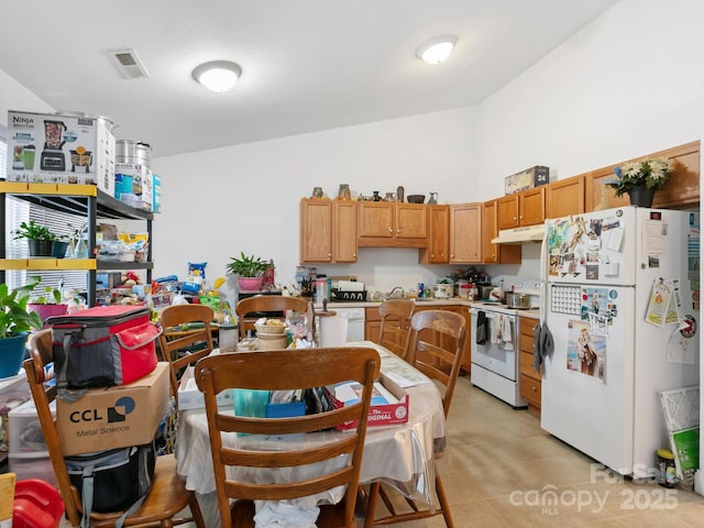 308 N Whitted St, Hendersonville, NC 28739 - photo 23