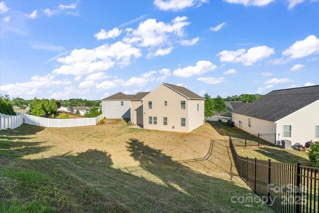 9533 Silverdale Ln, Charlotte, NC 28269 - photo 36