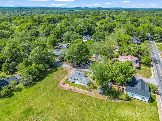 411 W Sycamore St, Lincolnton, NC 28092 - aerial view of a heavily wooded area