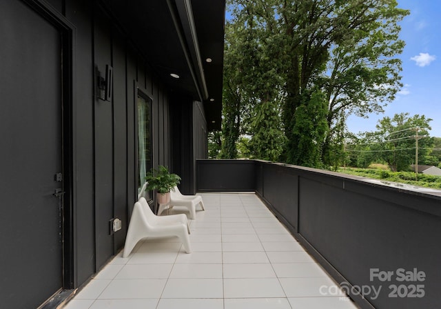 2913 Lake Ave, Charlotte, NC 28208 - view of balcony