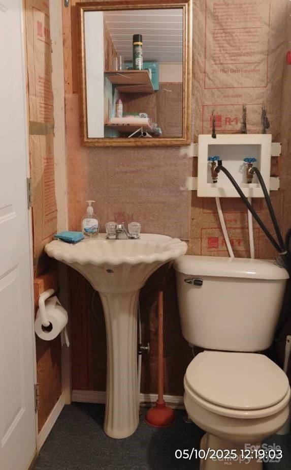 bathroom with toilet