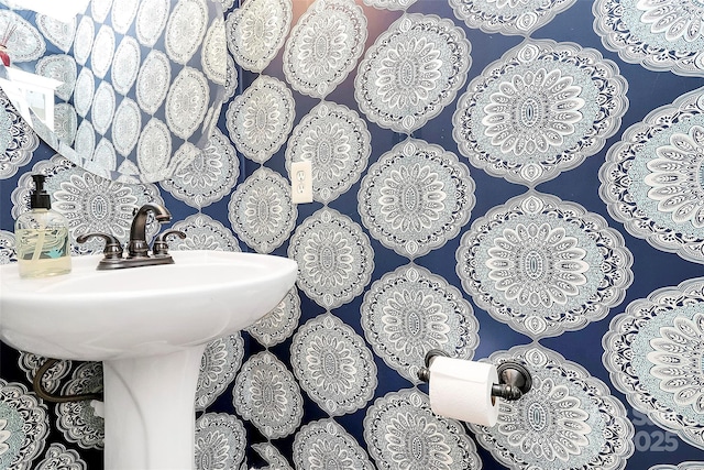 10378 Alexander Martin Ave, Charlotte, NC 28277 - view of bathroom
