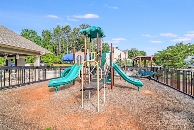 7205 Finnigan Rd, Charlotte, NC 28215 - photo 30
