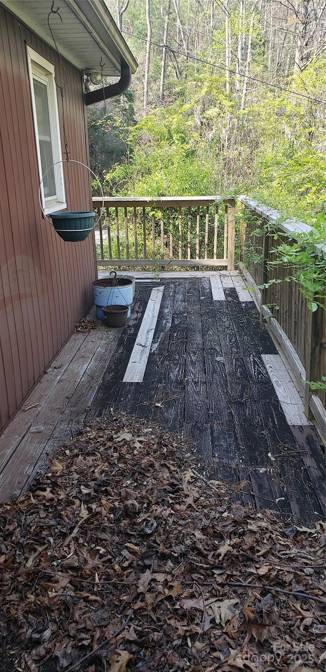 31 Samuel Ln, Candler, NC 28715 - view of wooden deck