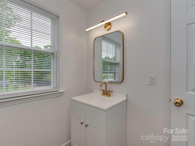 1040 Spring Dr, Gastonia, NC 28052 - photo 22