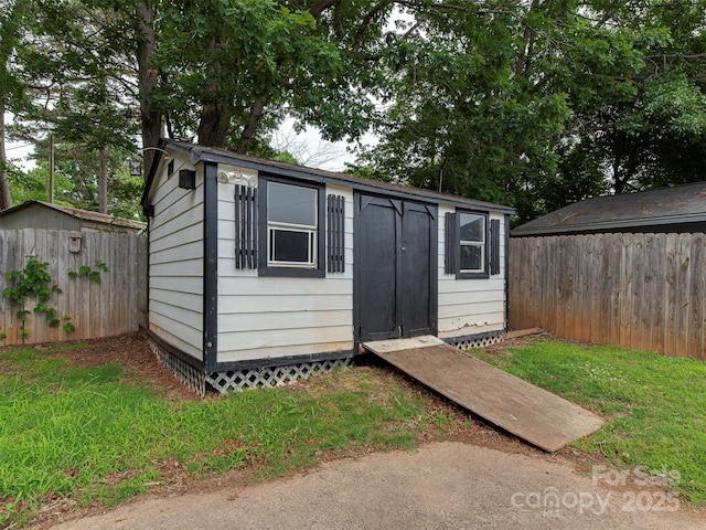 1040 Spring Dr, Gastonia, NC 28052 - photo 34