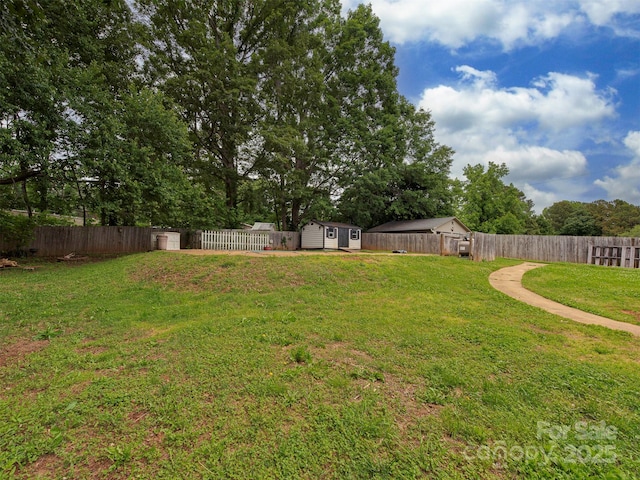 1040 Spring Dr, Gastonia, NC 28052 - photo 36