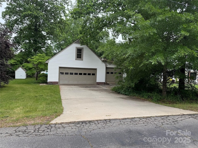 1295 Patterson St, China Grove, NC 28023 - garage featuring driveway