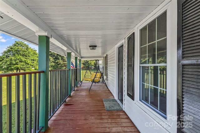 35 Telephone Exchange Rd, Hickory, NC 28601 - view of wooden porch