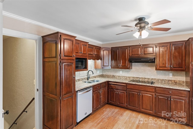 8024 Bradford Ln, Denver, NC 28037 - kitchen with black appliances, a sink, ceiling fan, light wood-style flooring, and under cabinet range hood