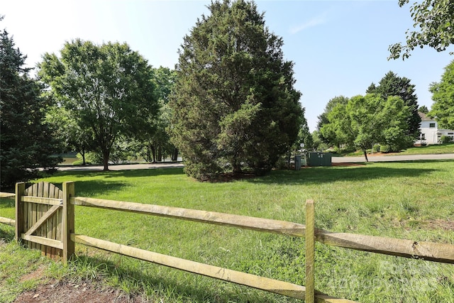 9315 Pebble Creek Way, Charlotte, NC 28269 - view of yard
