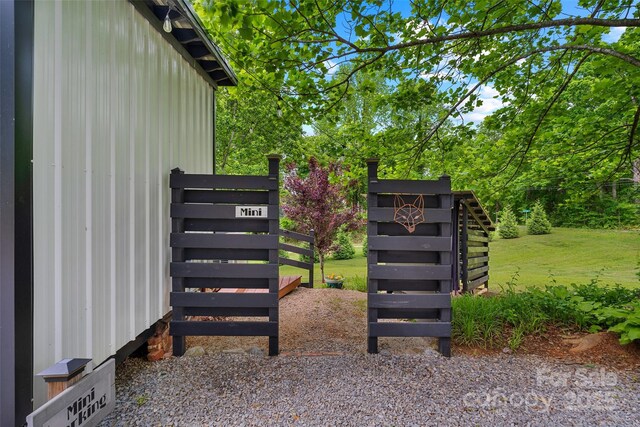 787 Ridge Rd, Marion, NC 28752 - photo 23