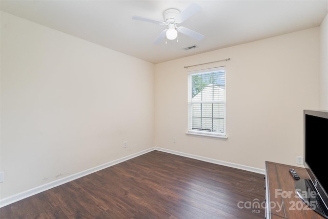 13612 Singleleaf Ln, Charlotte, NC 28278 - unfurnished living room with wood finished floors, baseboards, and a ceiling fan