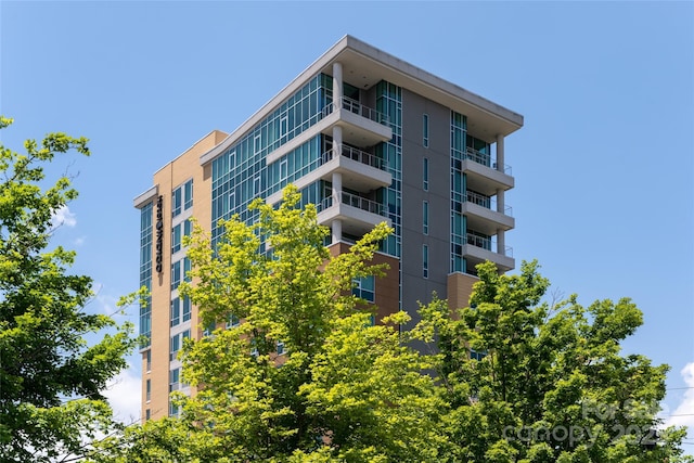 151 Haywood St Unit 1002, Asheville, NC 28801 - photo 46