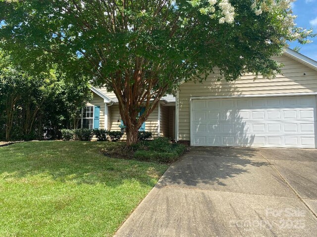 7523 Starvalley Dr, Charlotte, NC 28210 - photo 29