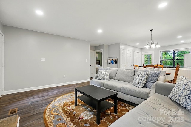392 Tall Oaks Trl, Fort Mill, SC 29715 - living area featuring recessed lighting, dark wood-style floors, a chandelier, and baseboards