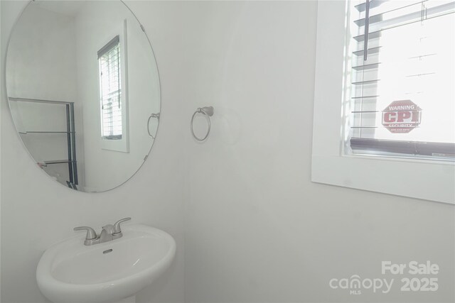 2908 Burgess Dr, Charlotte, NC 28208 - photo 11
