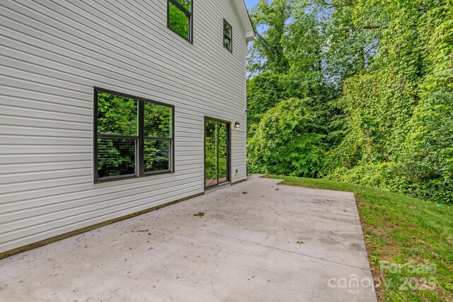 2908 Burgess Dr, Charlotte, NC 28208 - photo 25
