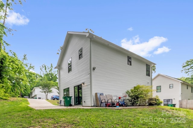 2908 Burgess Dr, Charlotte, NC 28208 - photo 26
