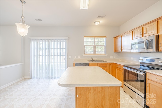 2802 Azalea Hills Dr, Charlotte, NC 28262 - photo 16