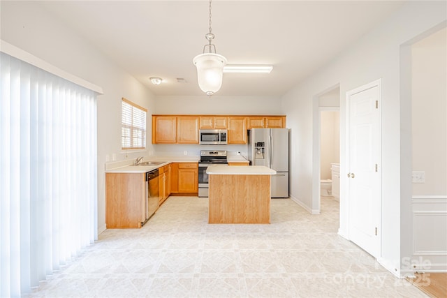 2802 Azalea Hills Dr, Charlotte, NC 28262 - photo 15
