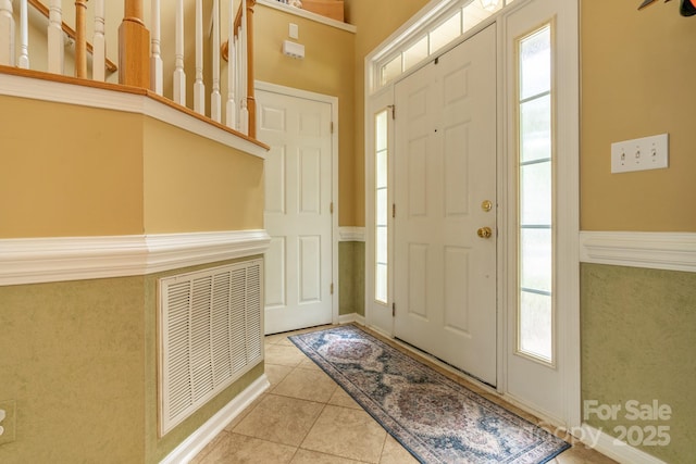 5656 Cambridge Bay Dr, Charlotte, NC 28269 - view of tiled foyer
