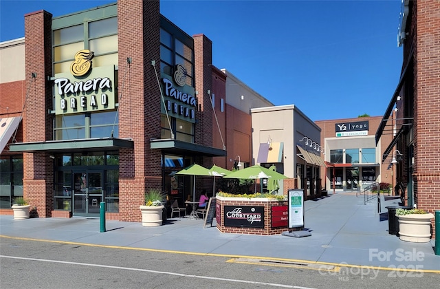 5210 Kelly St, Charlotte, NC 28205 - view of building exterior