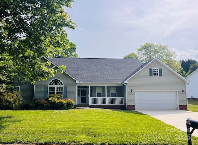 318 Linsbury Ct, Gastonia, NC 28056 - view of front of home with a porch, a front lawn, driveway, and a shingled roof
