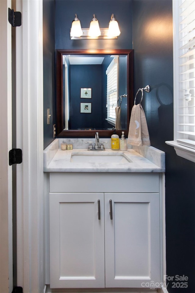 1208 Chausley Ct, Charlotte, NC 28211 - bathroom with vanity