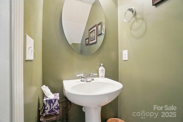 541 River Park Rd, Belmont, NC 28012 - bathroom with a sink
