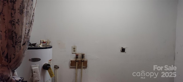 7881 Us-25/70 Hwy, Marshall, NC 28753 - laundry view of water heater
