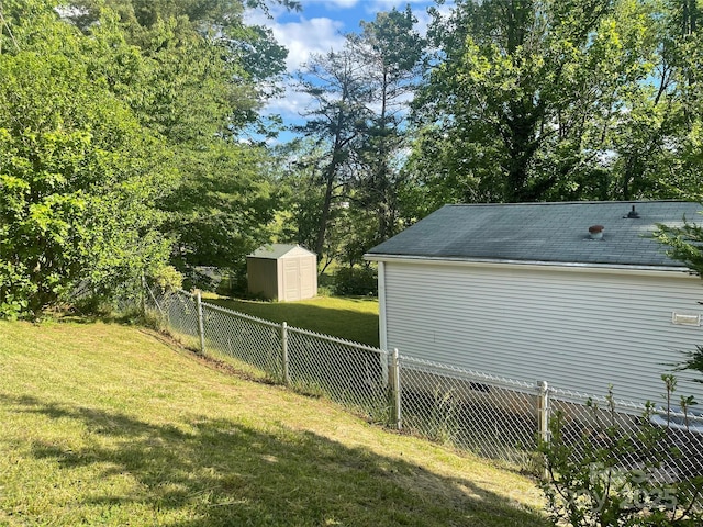 19 Harkins Ln, Marshall, NC 28753 - view of yard