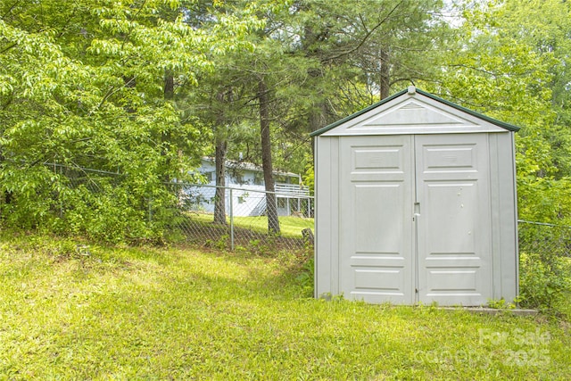 19 Harkins Ln, Marshall, NC 28753 - view of shed featuring a water view