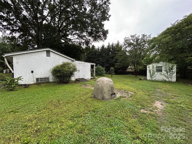 2009 Hickory Grove Rd, Gastonia, NC 28056 - view of green lawn