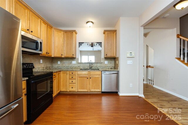 15623 Sir Charles Pl, Charlotte, NC 28277 - photo 25
