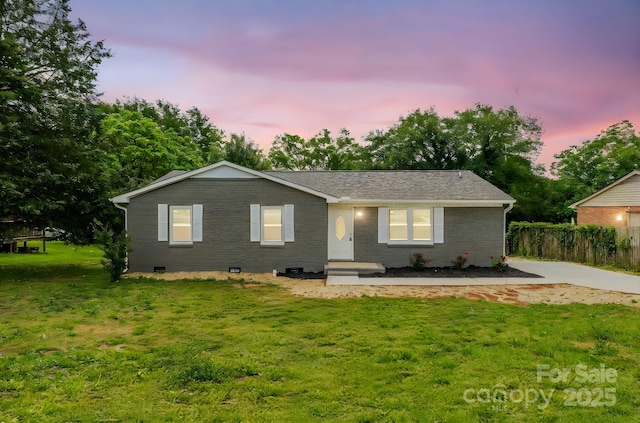 2511 Linwood Rd, Gastonia, NC 28052 - ranch-style house with a yard and brick siding