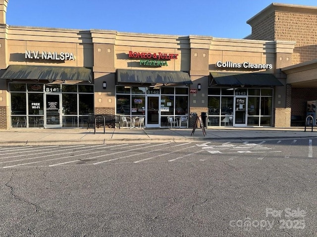 1610 Ford St, Charlotte, NC 28216 - view of commercial location
