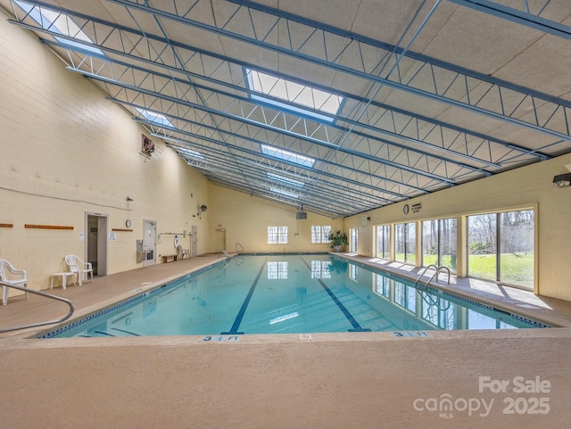 5 Governors Dr, Hendersonville, NC 28791 - view of indoor community pool
