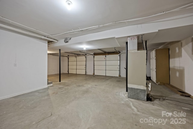 16 Lake Forest Ln, Hendersonville, NC 28739 - view of garage