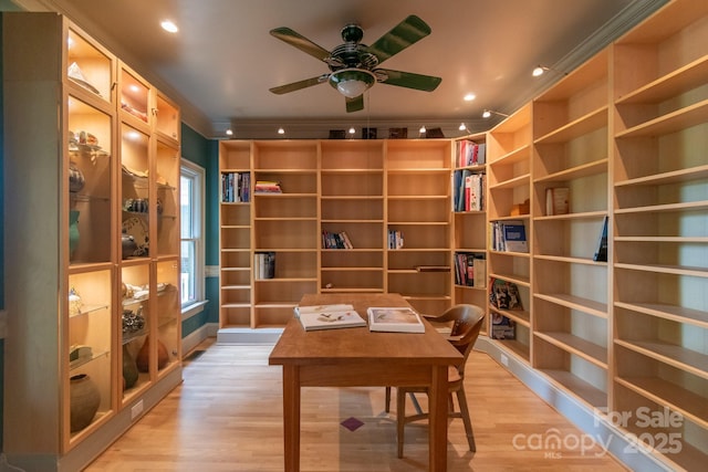 416 E Park Ave, Charlotte, NC 28203 - home office featuring light wood-style flooring, a ceiling fan, recessed lighting, and crown molding