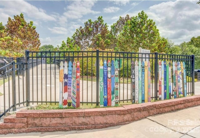 447 17th St, Cramerton, NC 28032 - view of gate