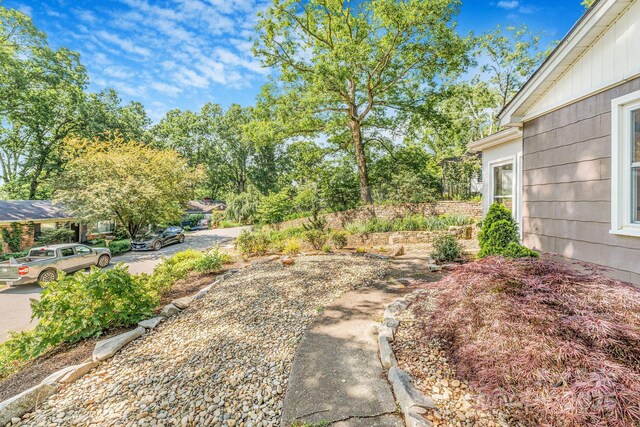 139 Beverly Rd, Asheville, NC 28805 - photo 28