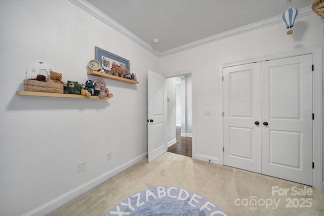11216 Preservation Ln, Charlotte, NC 28278 - carpeted bedroom with crown molding and a closet