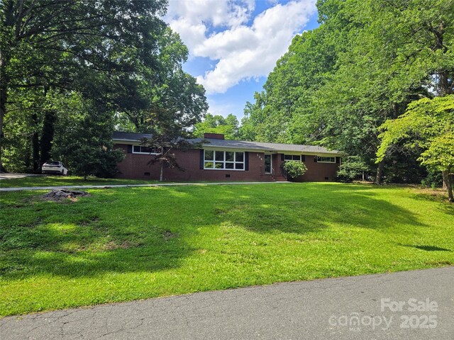520 Crestview Dr, Albemarle, NC 28001 - photo 1